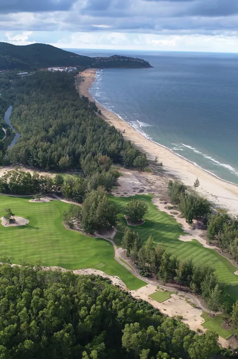 banyan tree lang co golf course