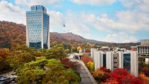Banyan Tree Club & Spa Seoul in the Autumn season