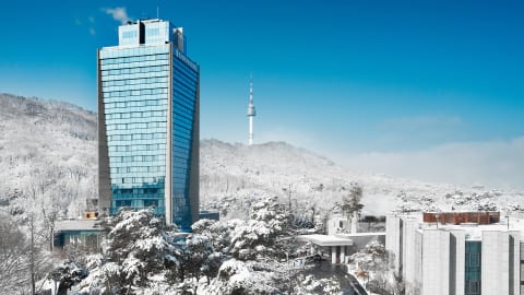 Banyan Tree Club & Spa Seoul in the winter season